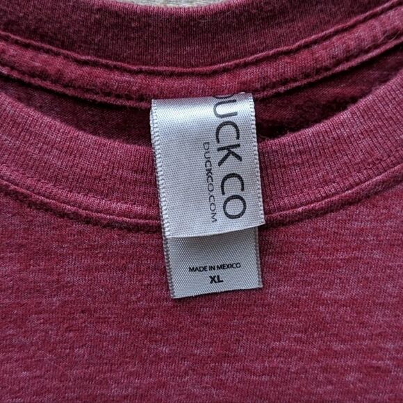 Big Cat Rescue Long Sleeve Lion Record Shirt Red - Picture 2 of 7